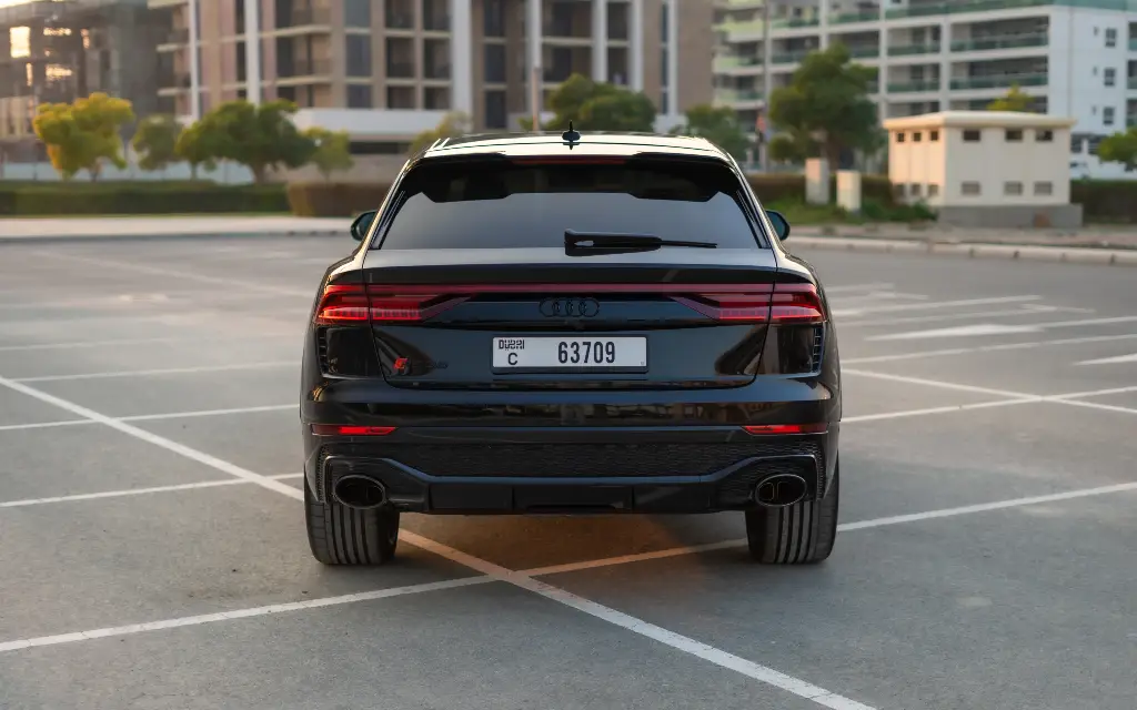 صورة 5 - أودي RSQ8