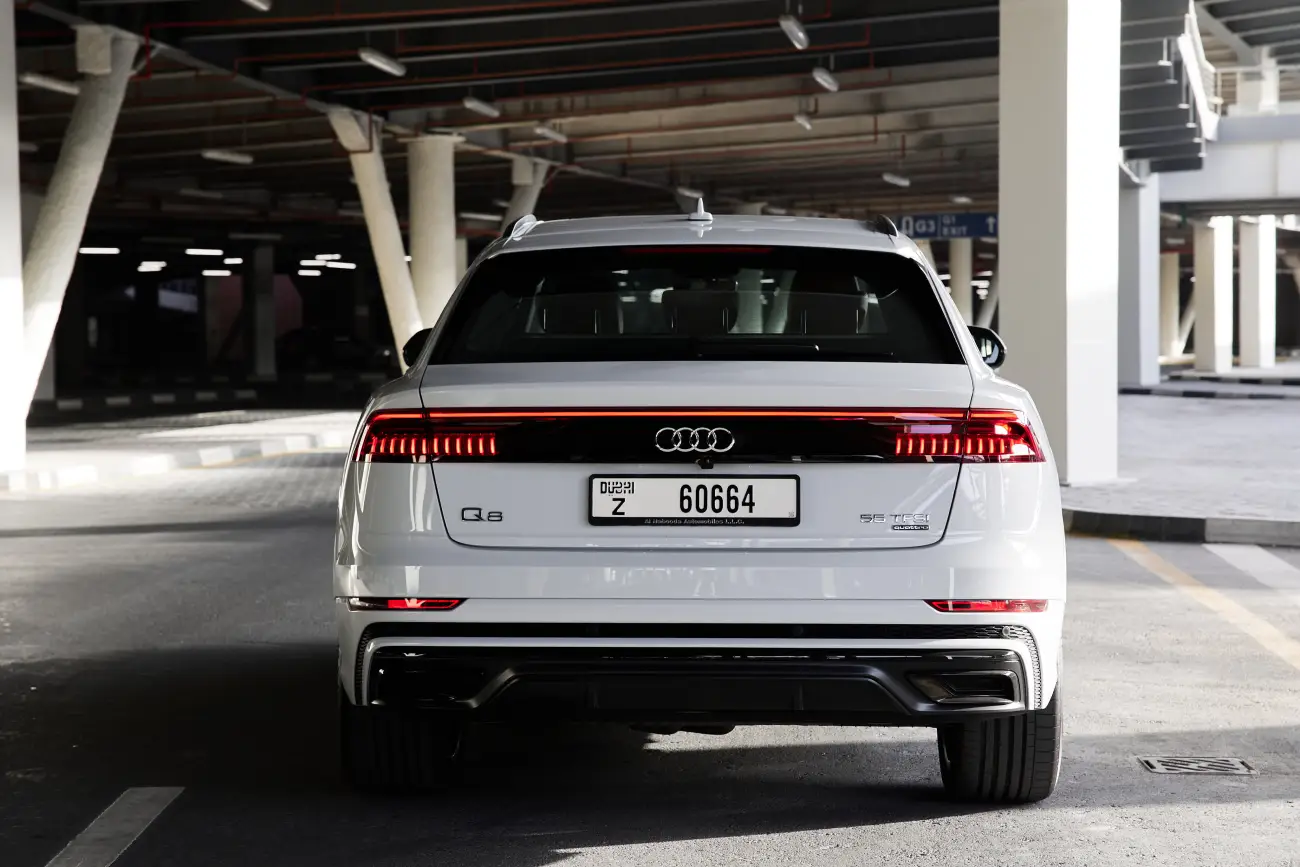صورة 4 - أودي Q8