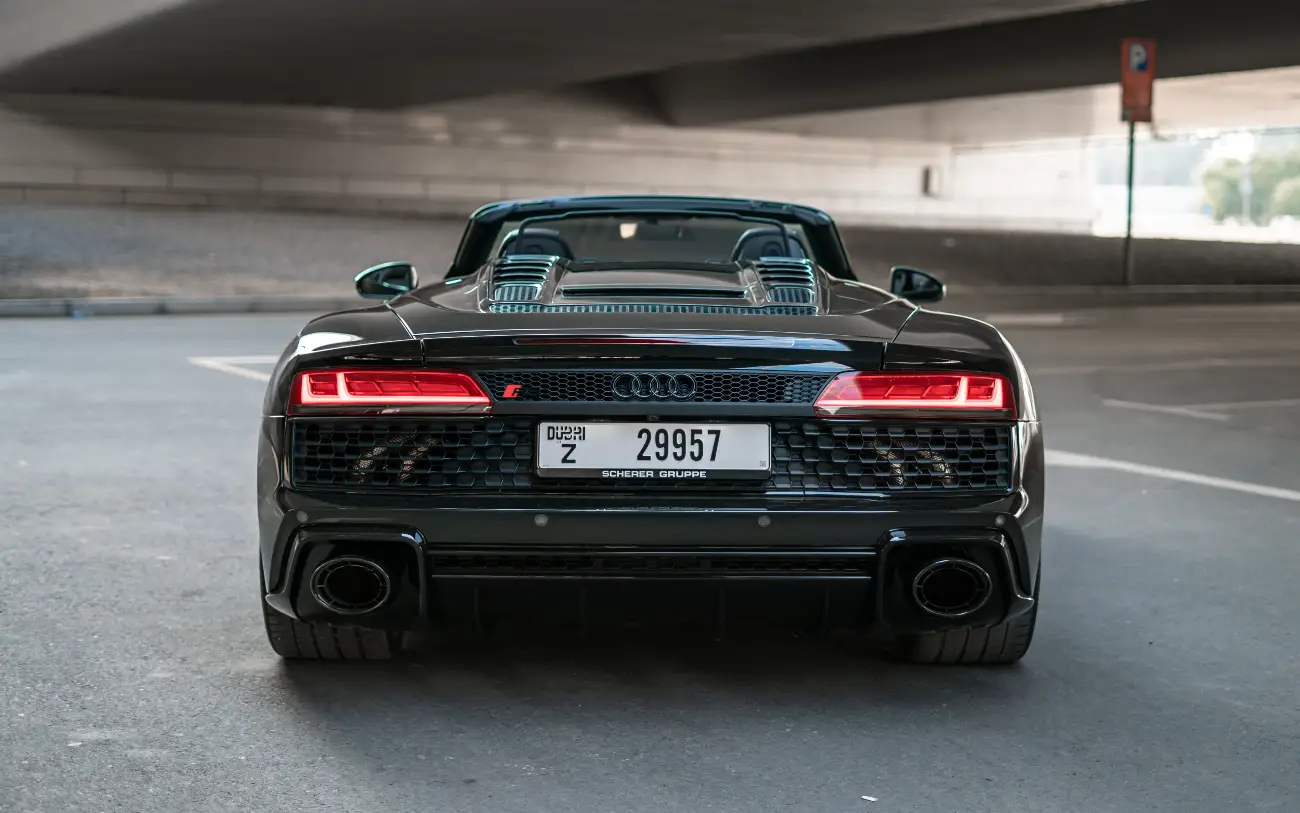 صورة 4 - أودي R8 V10 سبايدر