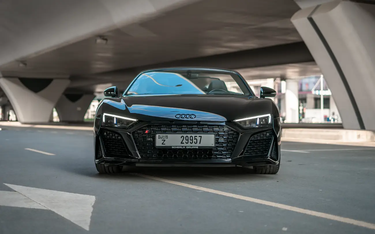 صورة 2 - أودي R8 V10 سبايدر
