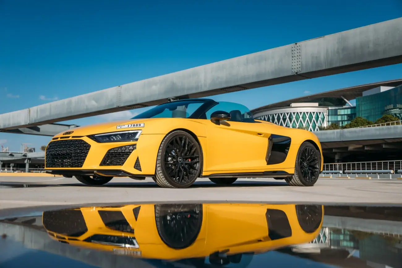 صورة 2 - أودي R8 سبايدر