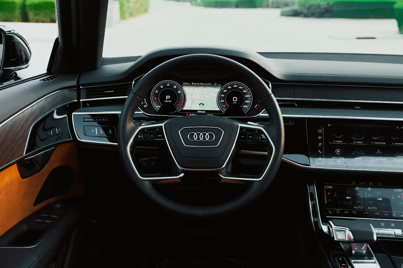 صورة 5 - أودي A8