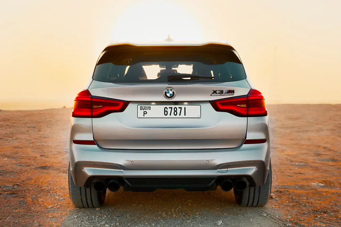 صورة 4 - بي ام دبليو اكس 3 م  مسابقة