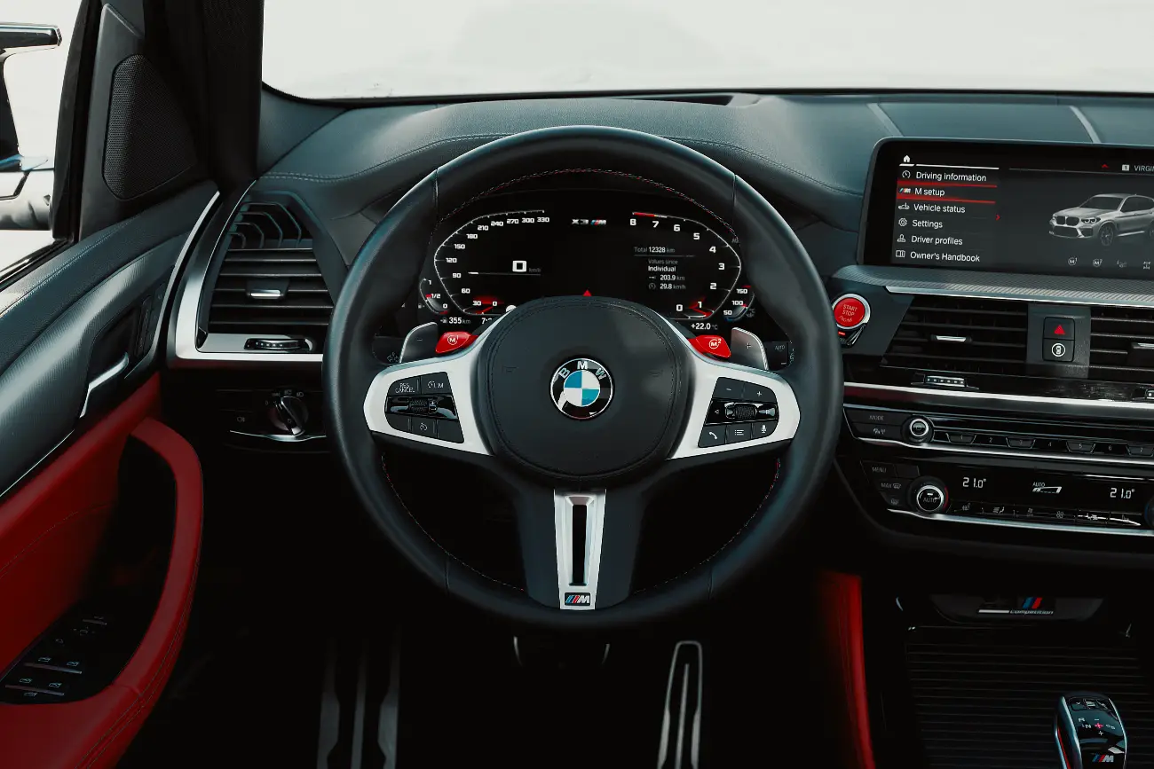 صورة 5 - بي ام دبليو اكس 3 م  مسابقة