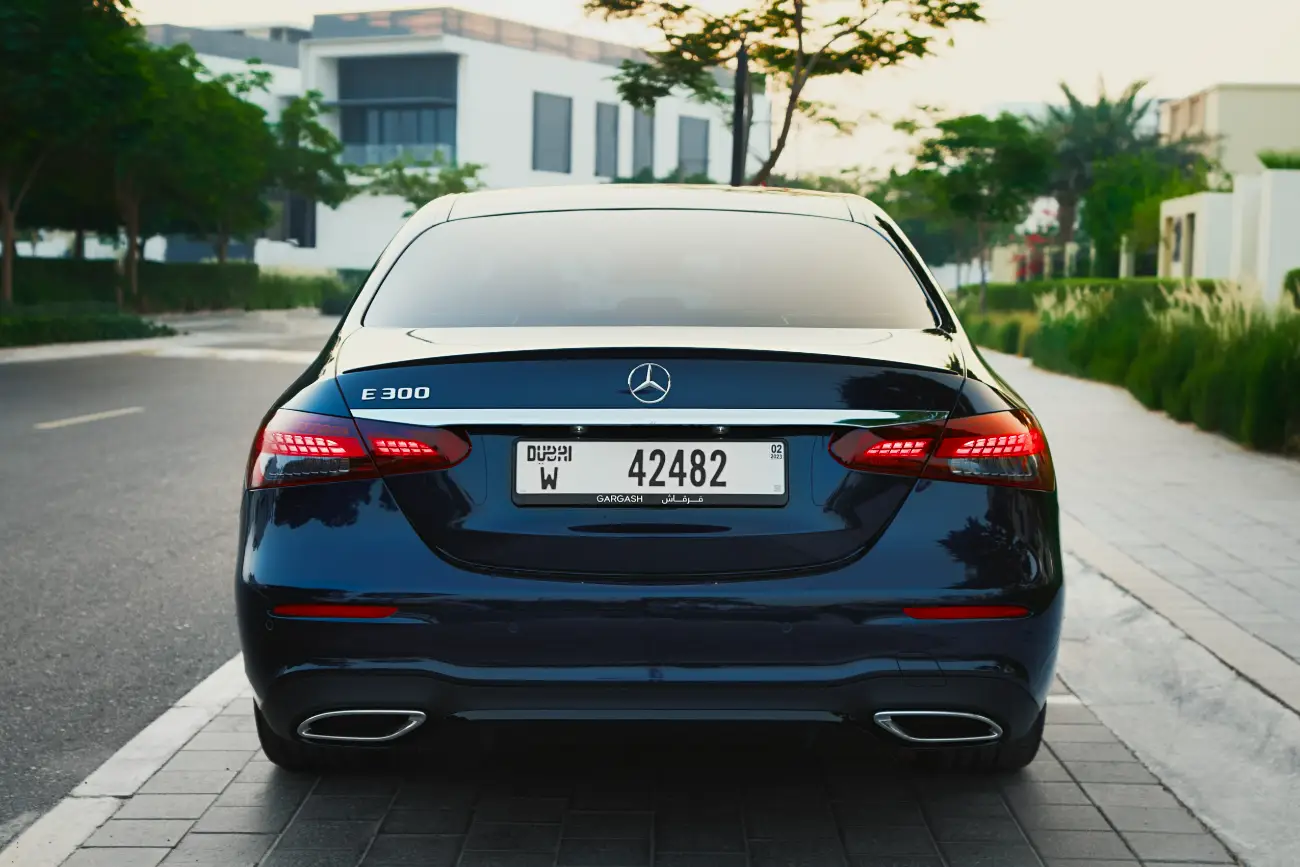 صورة 4 - مرسيدس بنز E300