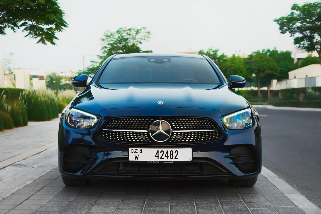 صورة 2 - مرسيدس بنز E300