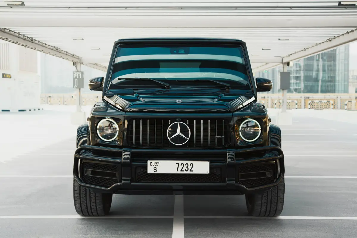 صورة 2 - مرسيدس بنز أيه إم جي جي 63